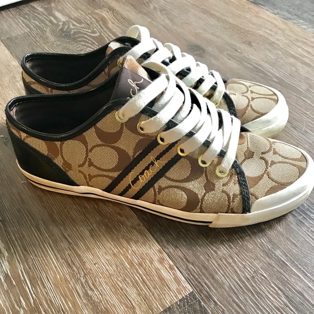 Coach Signature Sneakers Women’s size 8.5